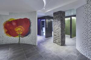 Hotels Kyriad Prestige Lyon Est - Saint Priest Eurexpo Hotel and SPA : photos des chambres