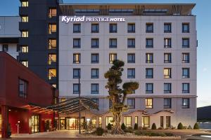 Hotels Kyriad Prestige Lyon Est - Saint Priest Eurexpo Hotel and SPA : photos des chambres