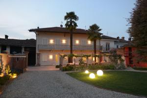 Pension Gesualda Vigone Italien