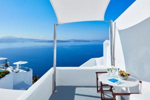 Canaves Oia Sunday Suites Santorini Greece