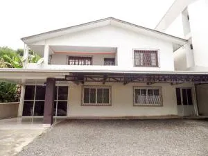 Casa Para Locação - 马沙蒂纽