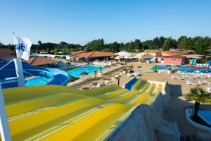 Villages vacances Fun Family Home - Camping Les Charmettes : photos des chambres