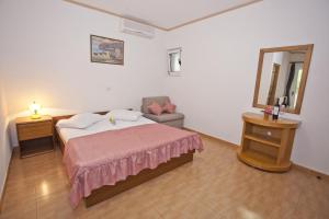 Triple Room with Balcony room in Triple Room Brela 6056a