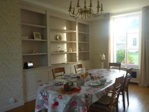 Maisons d'hotes Clairefontaine Chambre d'Hotes : Chambre Double - Vue sur Jardin