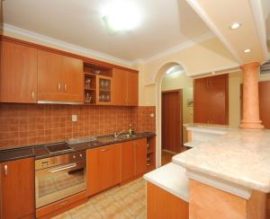 Exclusive Central Apartments
