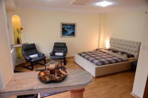 Exclusive Central Apartments