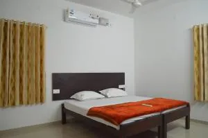 Blackroots Serviced Apartments - Pīlamedu