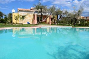 Three Stars Luxury Villas