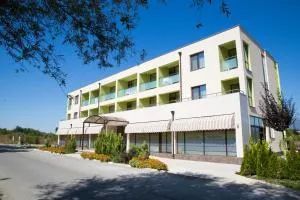 Hotel-Clinic Dr. Gechevi - Mŭdren