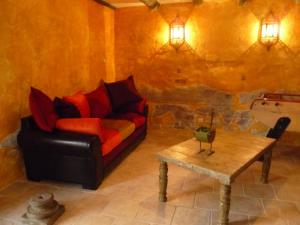 B&B / Chambres d'hotes Mas du Puits d'Amour : photos des chambres