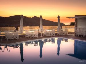 Aspalathras White Hotel Folegandros Greece