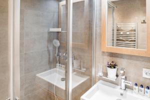 Mammoth Lodge by Alpine Resorts