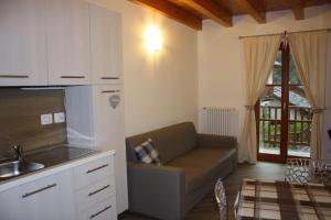 Apartment with Garden View