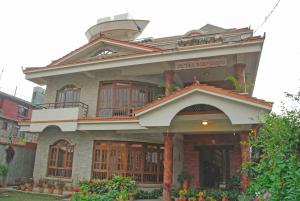Vardan Resort n Apartment