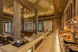 Lemon Tree Premier, Corbett