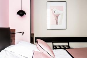 Hotels Hostellerie Du Chapeau Rouge : photos des chambres