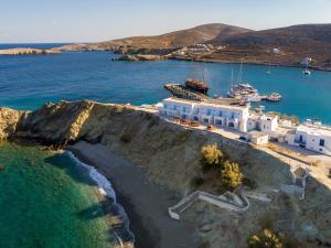 Vardia Bay Studios Folegandros Greece