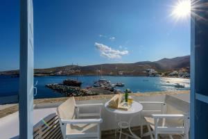 Vardia Bay Studios Folegandros Greece