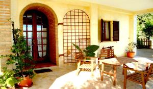 Two-Bedroom Apartment room in Belvedere Cramaccioli