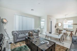 King Castle Circle Villa #237082
