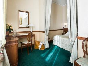 Triple Room room in Hotel degli Orafi