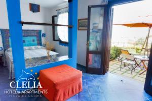 Clelia Case Vista Mare