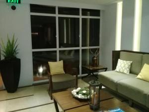 Exclusive Beach and Pools Oceanway Residences