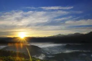 Sun Moon Lake Jinlongshan BnB - Hsin-ch'eng