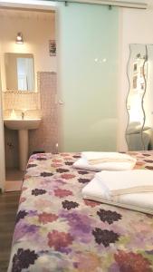 Marcelina vaticans rooms