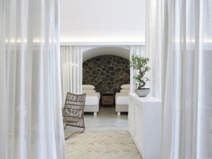 Amor Hideaway Villas Santorini Greece