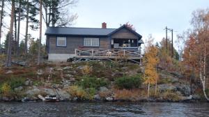 Sjönära hus i Jämtland