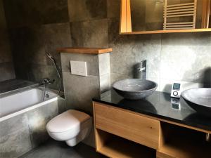 Chalets Chalet Luxe Les Melezes : photos des chambres