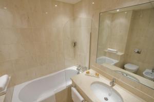Hotels Grand Hotel Moderne : photos des chambres