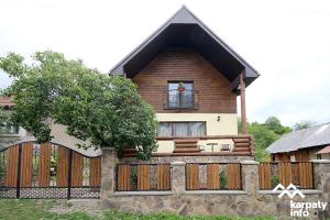 Коттедж EcoLodge Novoselitsa Украина