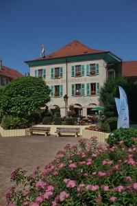 Hotels Hotel de Geneve , Faverges-Seythenex 74210, Haute Savoie : photos des chambres