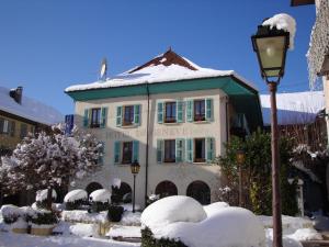 Hotels Hotel de Geneve , Faverges-Seythenex 74210, Haute Savoie : photos des chambres