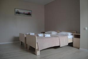 Twin Room with Private Bathroom room in Kolibri