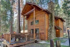 12 Cabin Twelve - Wawona