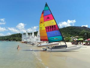 2 Vagas de Garagem 8 pessoas em Bombas Bombinhas