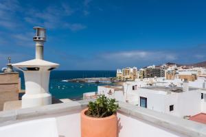 Suites Garden Ático Playa de Las Canteras, Arucas - Gran Canaria