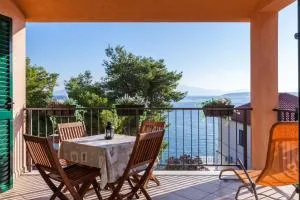 Apartments Ksenija - Stomorska