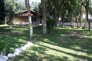 0013.00 - Maranduba - Casa - 3 Dormitórios - 16 Pessoas - 1 Quadra do Mar Do Mar