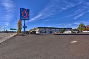 Motel 6-Flagstaff, AZ - Butler