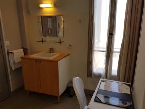 Hotels Hotel P.L.M. : photos des chambres
