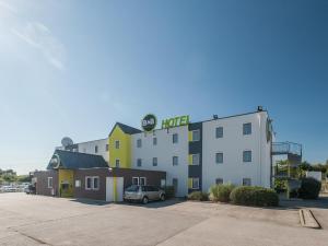 Hotels B&B HOTEL Lorient Caudan : photos des chambres