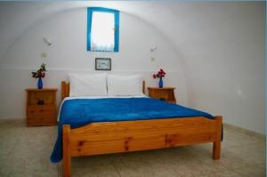 Semprou Rooms Santorini Greece