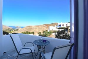 Glafki Studios & Suites Tinos Greece