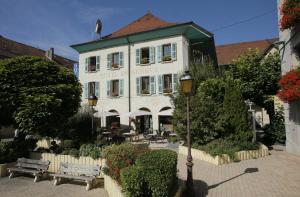 Hotels Hotel de Geneve , Faverges-Seythenex 74210, Haute Savoie : photos des chambres