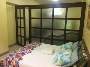 Leons Den is a long term accomodation of atleast 1 month stay