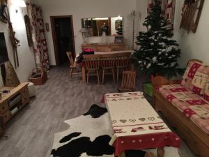 Chalets Chalet Auris : photos des chambres